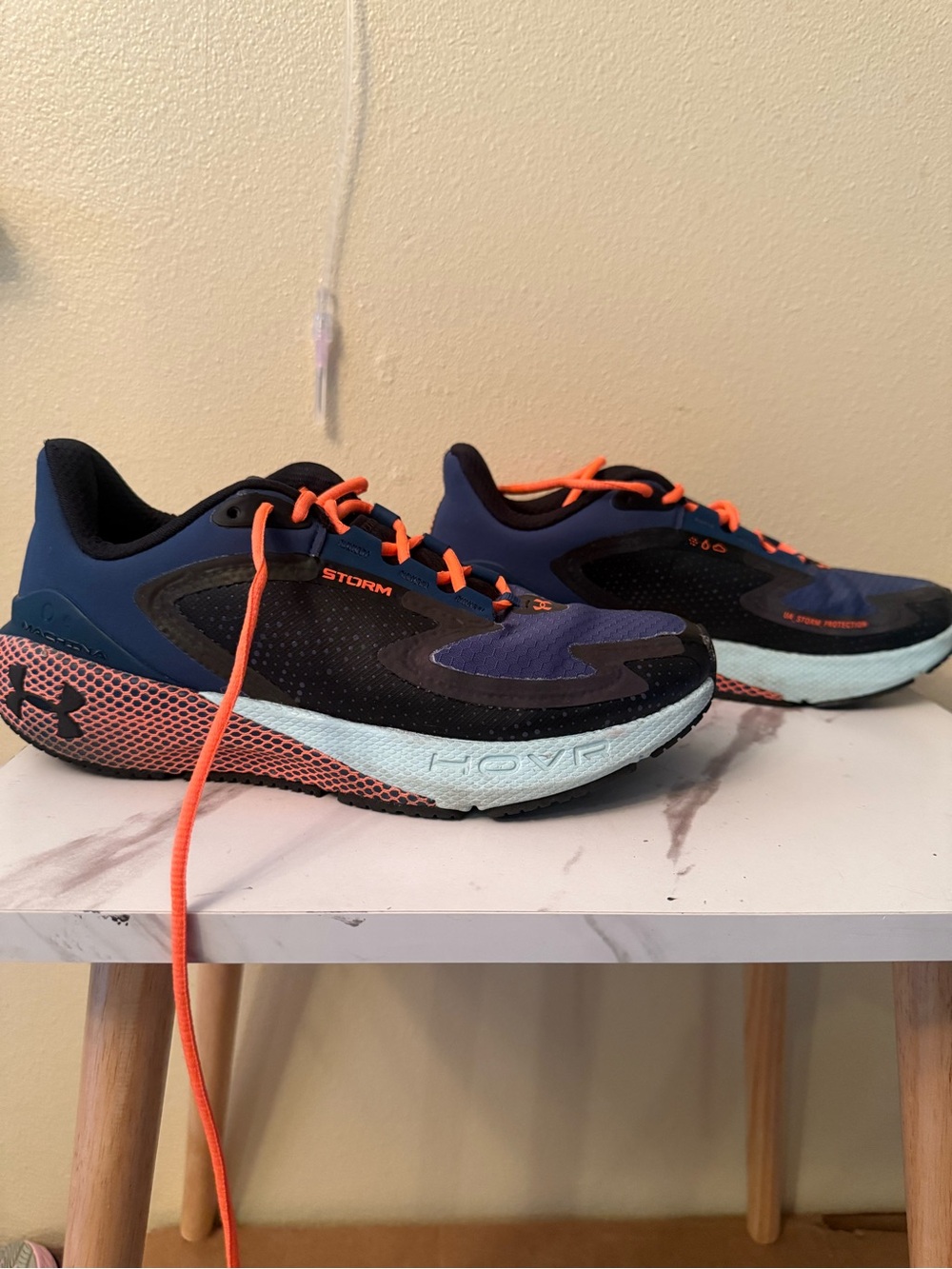 Under Armour Machina Storm' Navy, Orange Running Shoes, Very GUC, Size 8